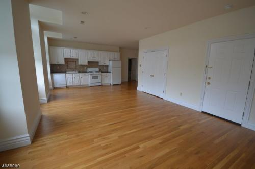 131 Main St #2 - Photo 2 of 8