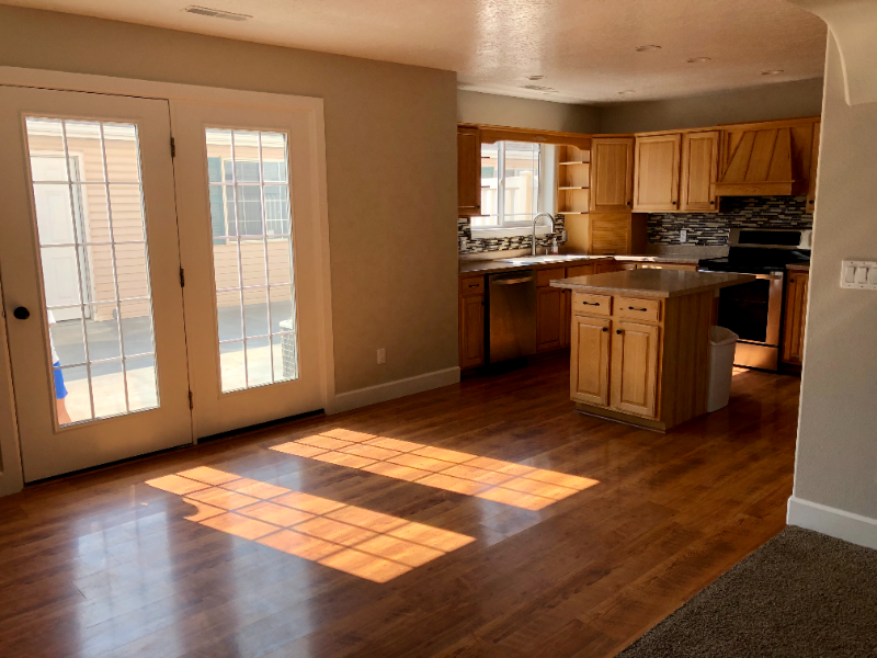 1927 Hampton Way - Photo 2 of 21