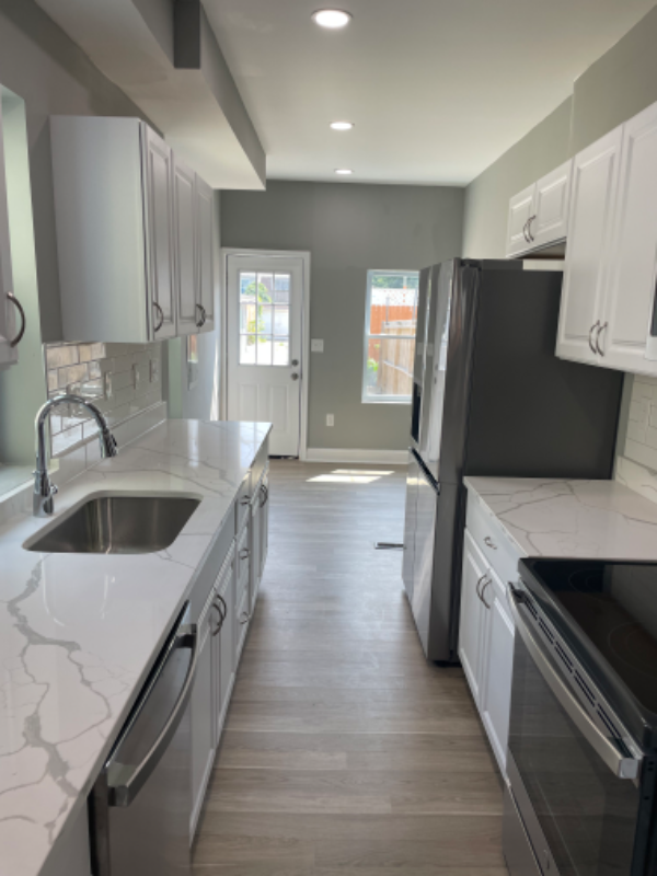 3417 Chestnut Ave - Photo 5 of 31