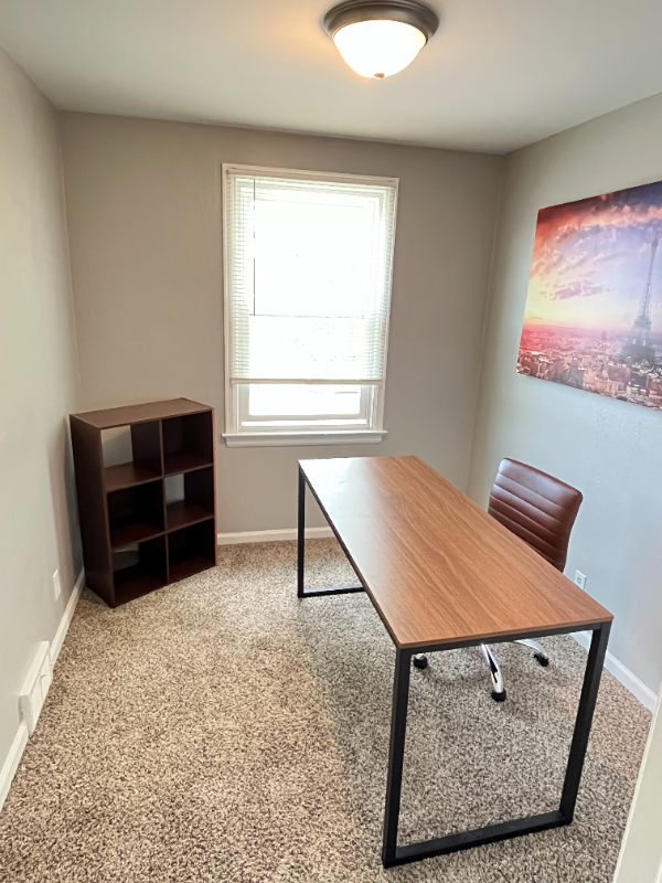 2776 Eggert Rd - Photo 2 of 9