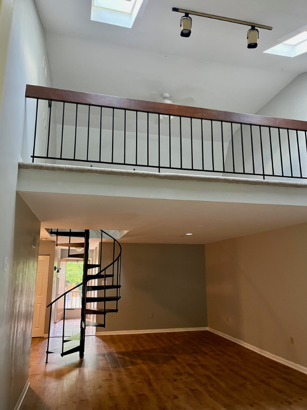 296 Valley Stream Ln - Photo 2 of 11