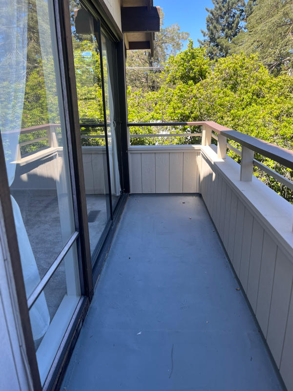 917 Bell St #917 - Photo 3 of 15