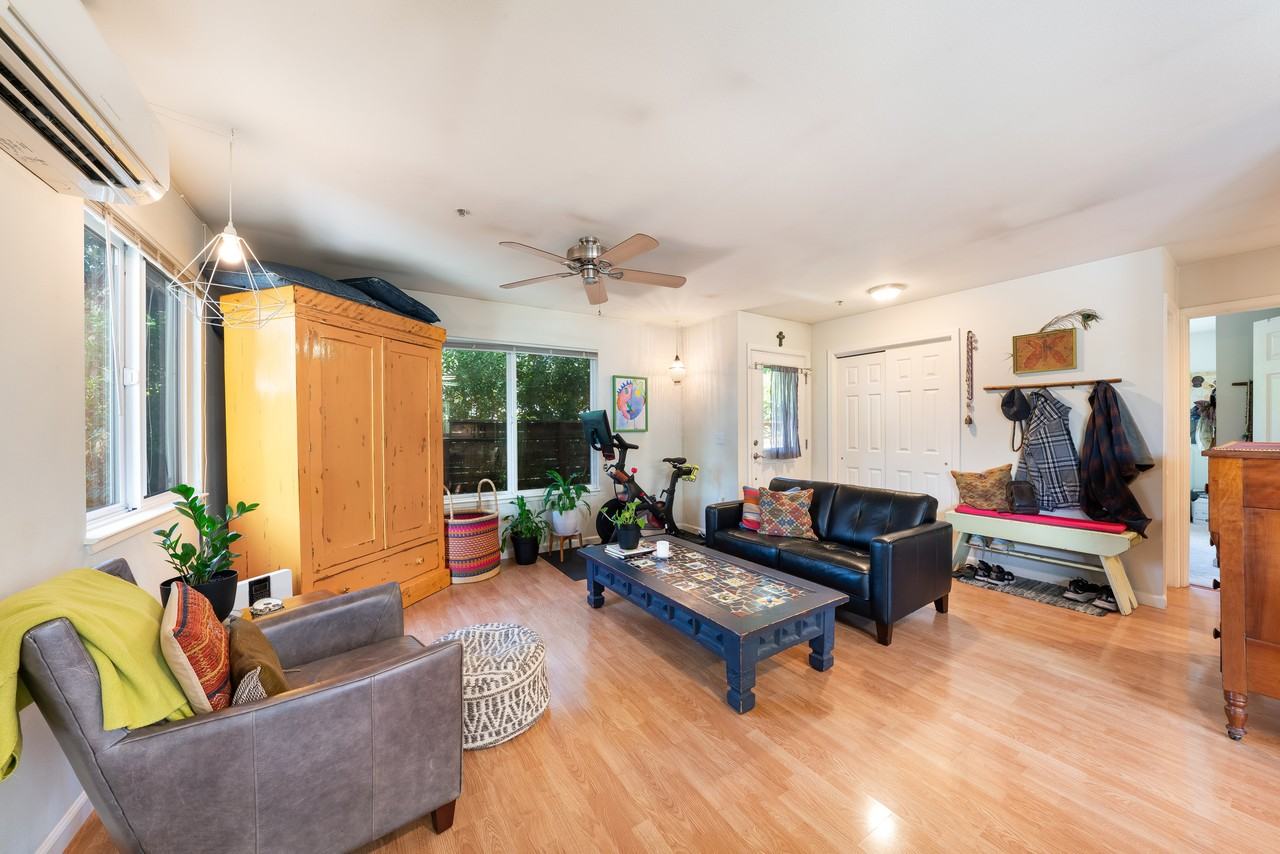 627 Prince Ave #1 - Photo 4 of 26