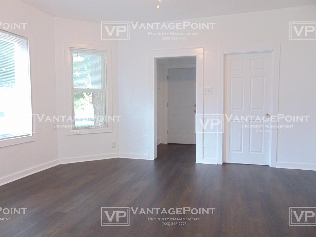 1338 Saint Clair St #1 - Photo 3 of 18