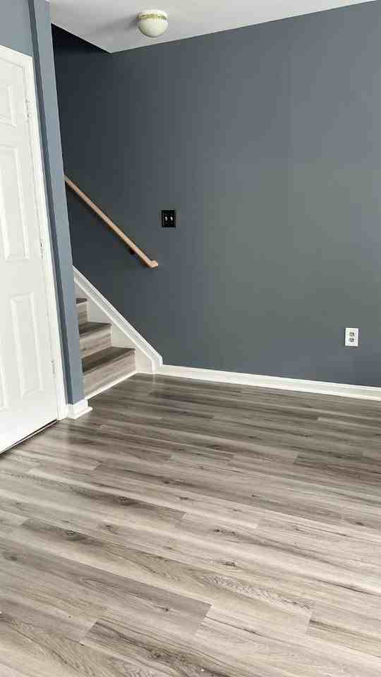 133 Royalty Circle #1 - Photo 3 of 10