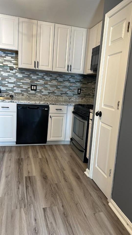 133 Royalty Circle #1 - Photo 4 of 10