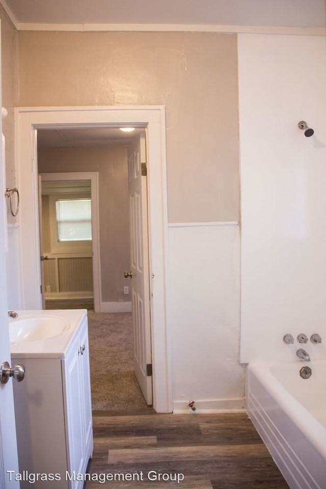 1155 N Boston Ave - Photo 3 of 21