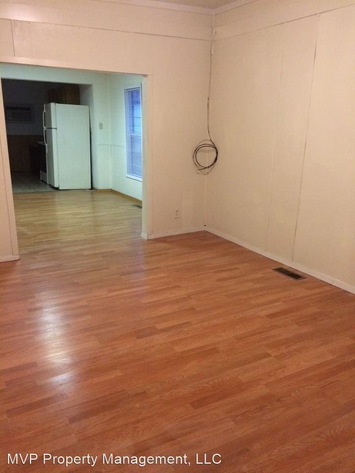 317 Central Ave - Photo 3 of 9