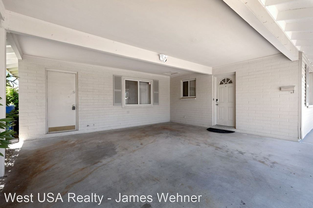 1812 N Mcallister Ave - Photo 2 of 31