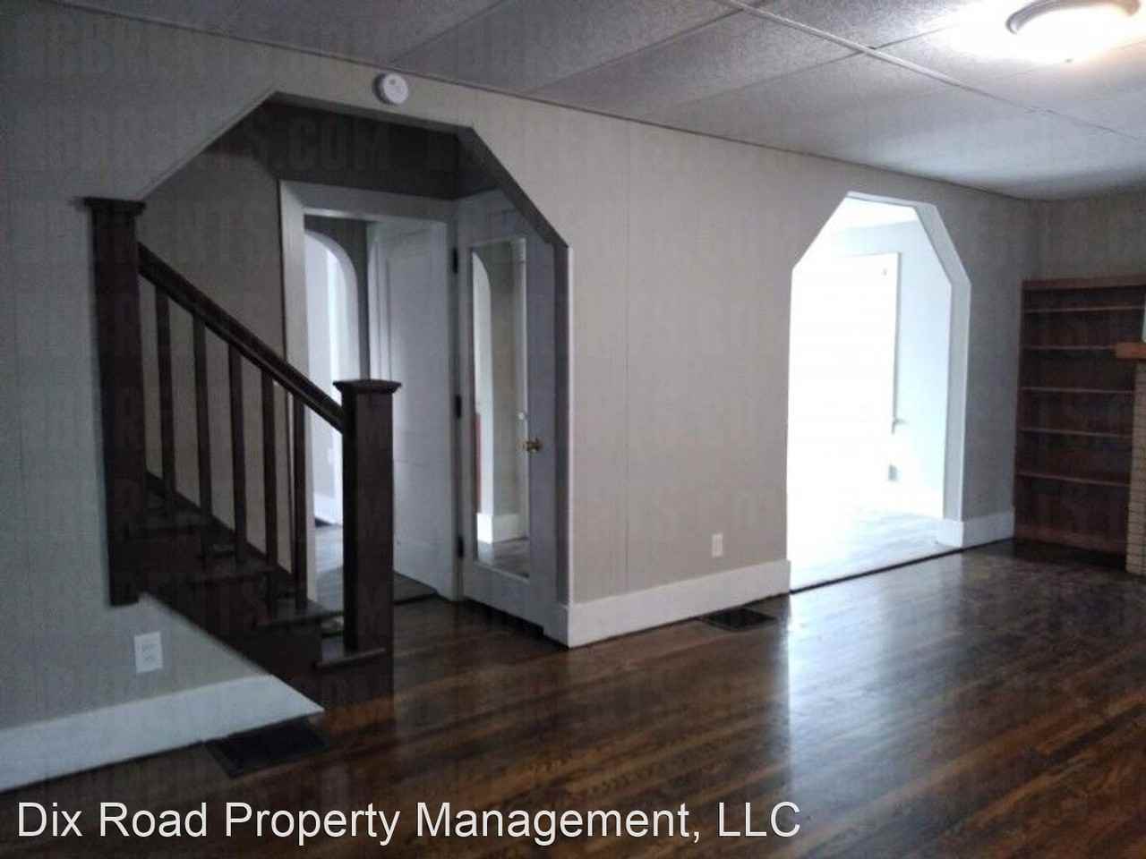 438 Allwen Dr - Photo 2 of 8