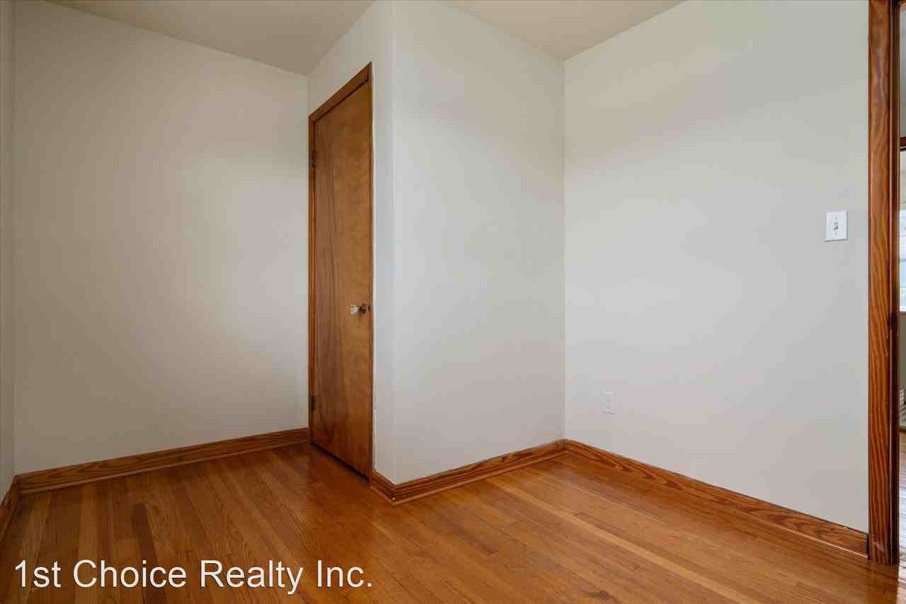 301 Marben Rd - Photo 3 of 31