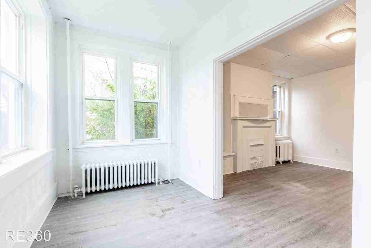 466 Hays Ave Mt Oliver Apartments in Mt. Oliver Boro, Mount Oliver, PA