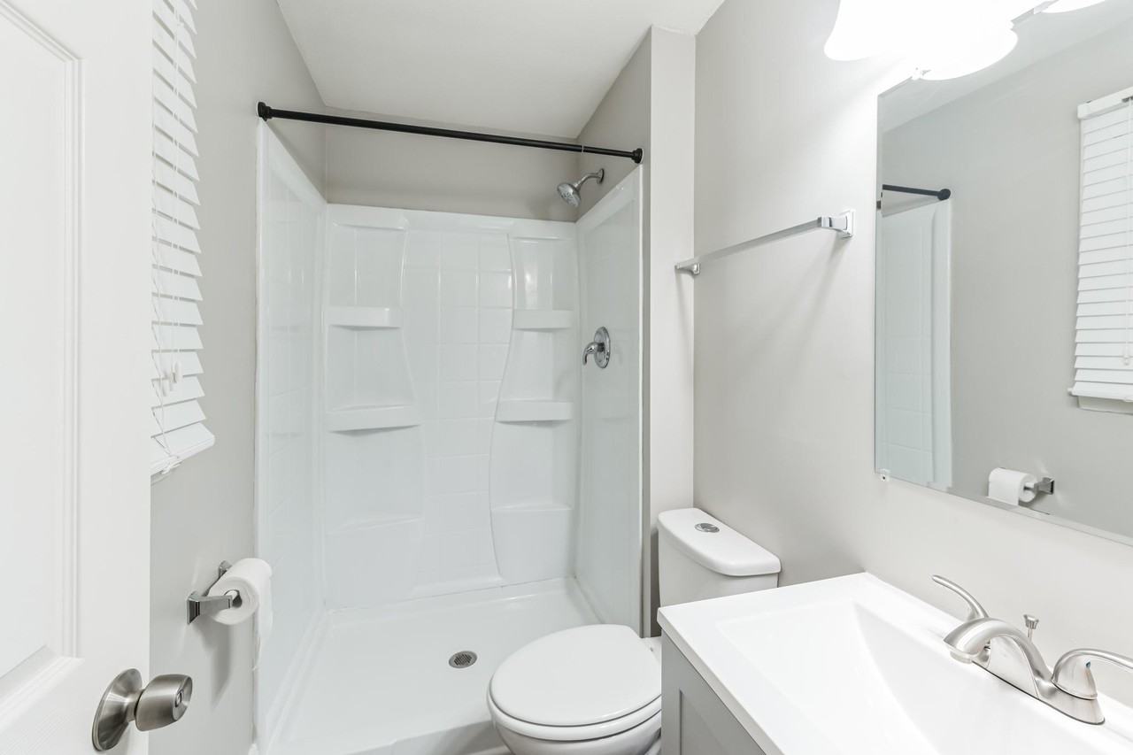 Sunrise Cir - Photo 7 of 9