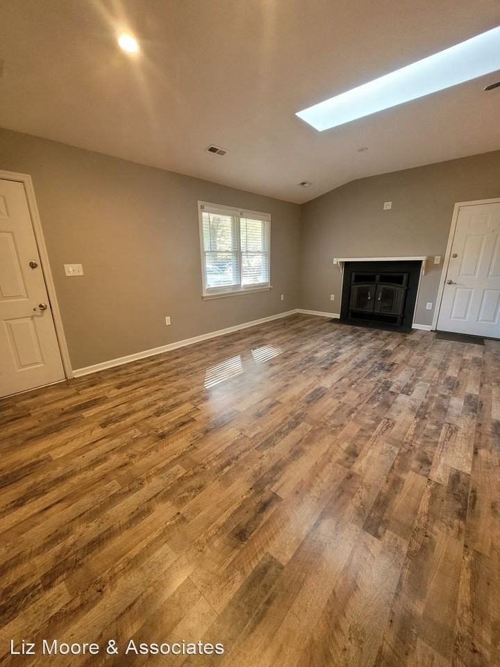 7714 Kelly Ave - Photo 3 of 17