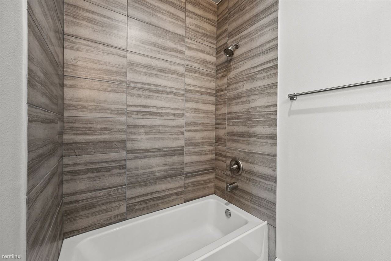 Retreat at Horizon Hills - Photo 2 of 24