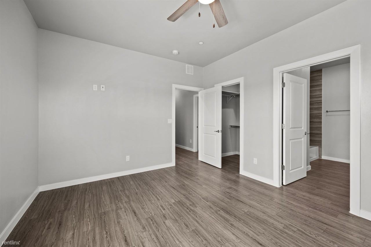 Retreat at Horizon Hills - Photo 3 of 24