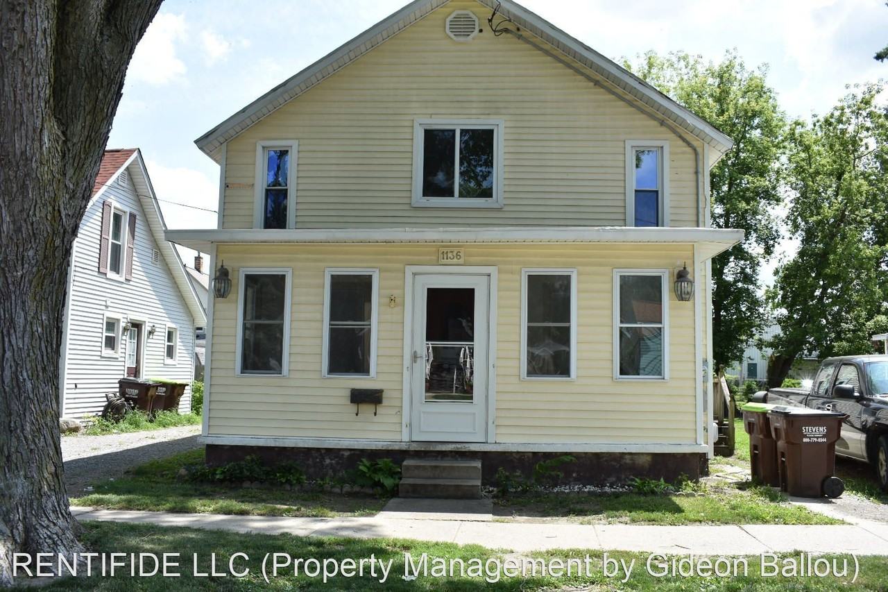 1136 Frank St - Photo 2 of 50