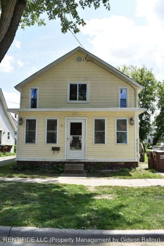 1136 Frank St - Photo 3 of 50