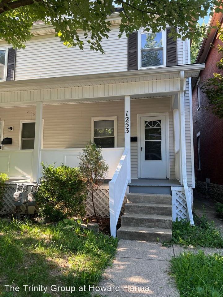 1253-1255 Eastwood Avenue - Photo 2 of 27