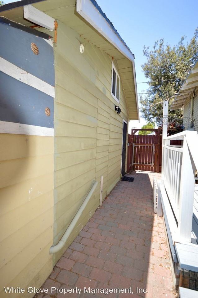 214 Drake Ave. - Photo 2 of 10