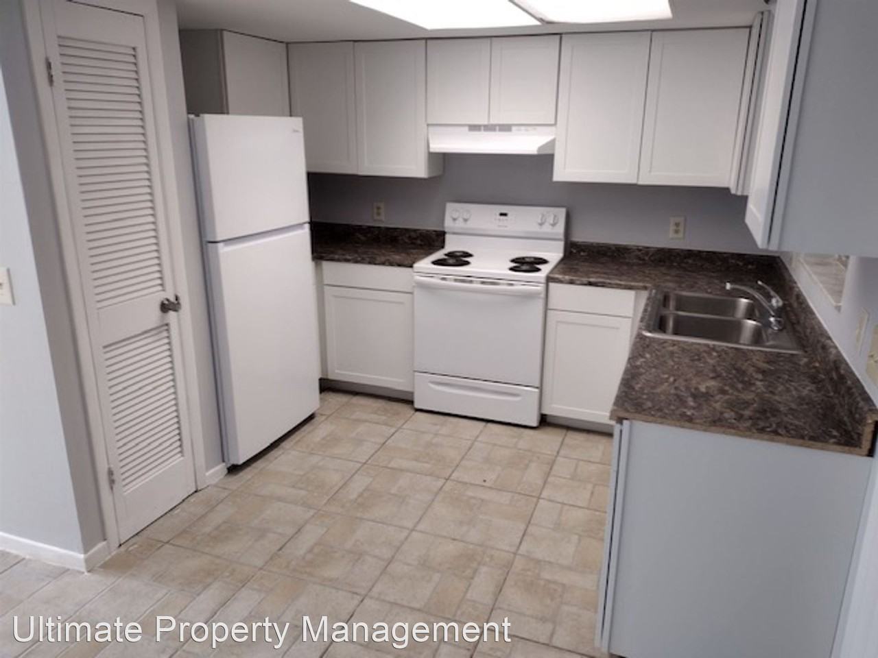 2708 Niagara Ave - Photo 2 of 14