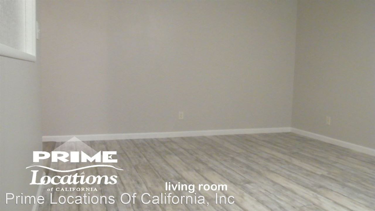 1107 Meadow Oaks Dr - Photo 3 of 9