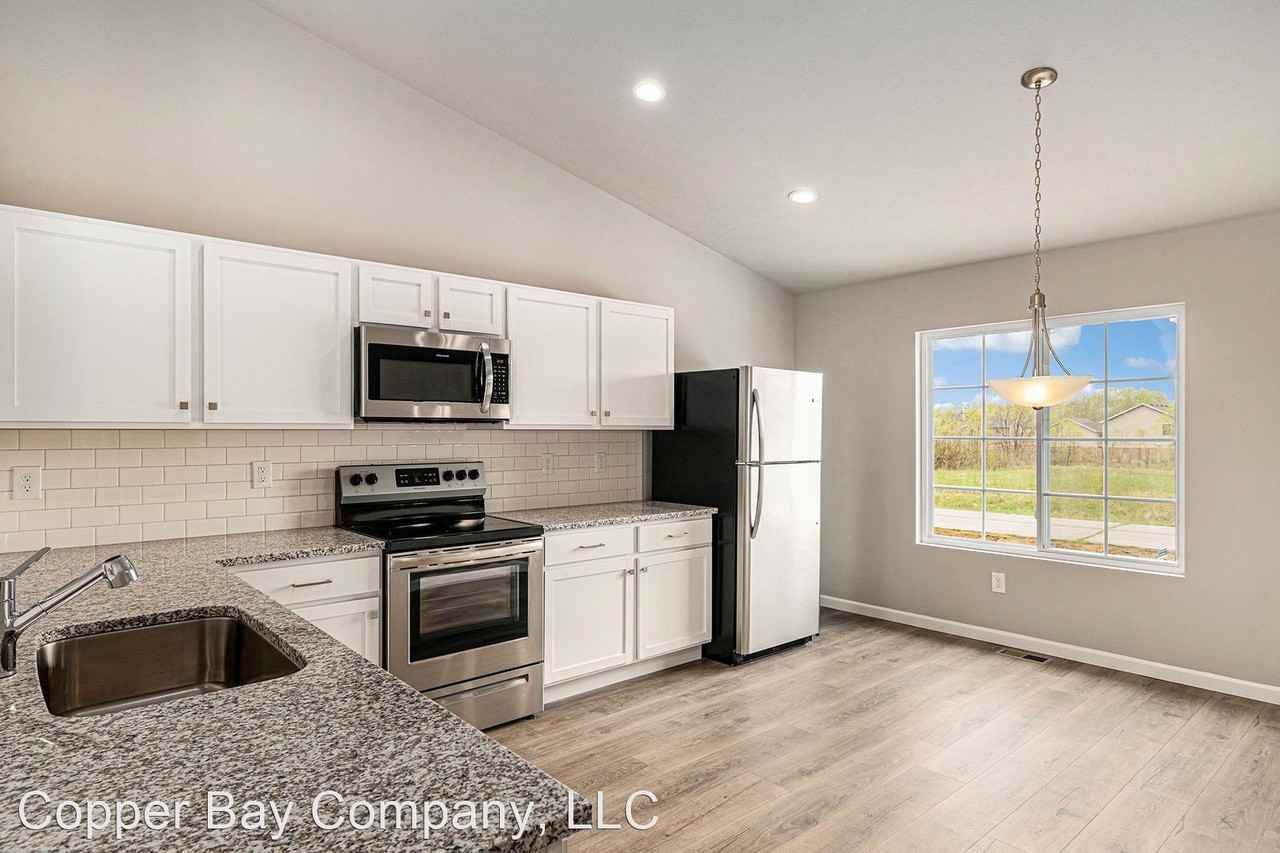 71355 Embassy Rd - Photo 2 of 20