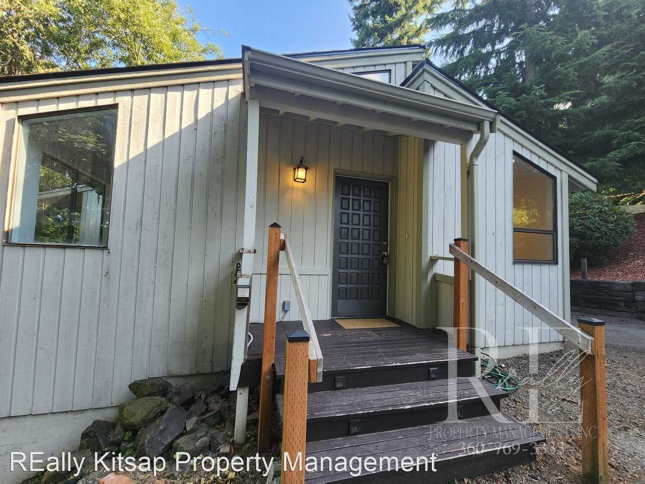 27593 Woodside Rd Ne - Photo 2 of 29