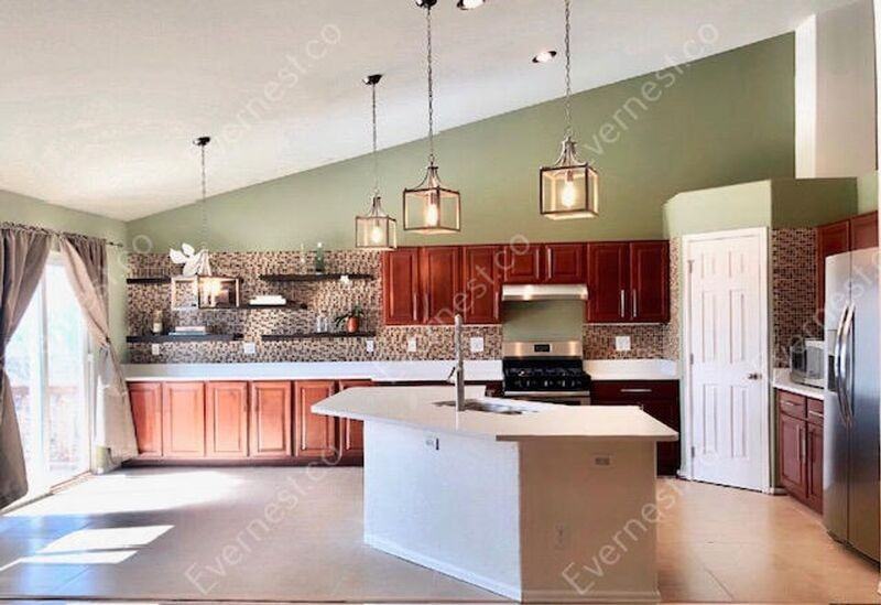 3027 S Lisbon Way - Photo 3 of 50