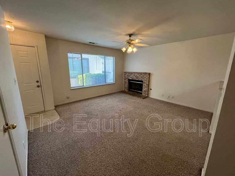 1894 Henshaw Ave - Photo 3 of 11