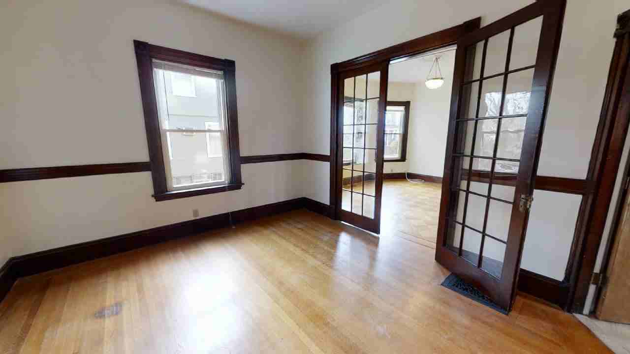 97 Hawthorne St - Photo 6 of 21