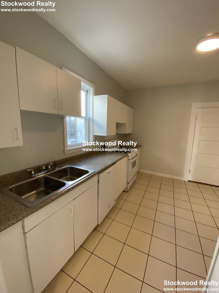 632 Dorchester Ave #3 - Photo 6 of 50