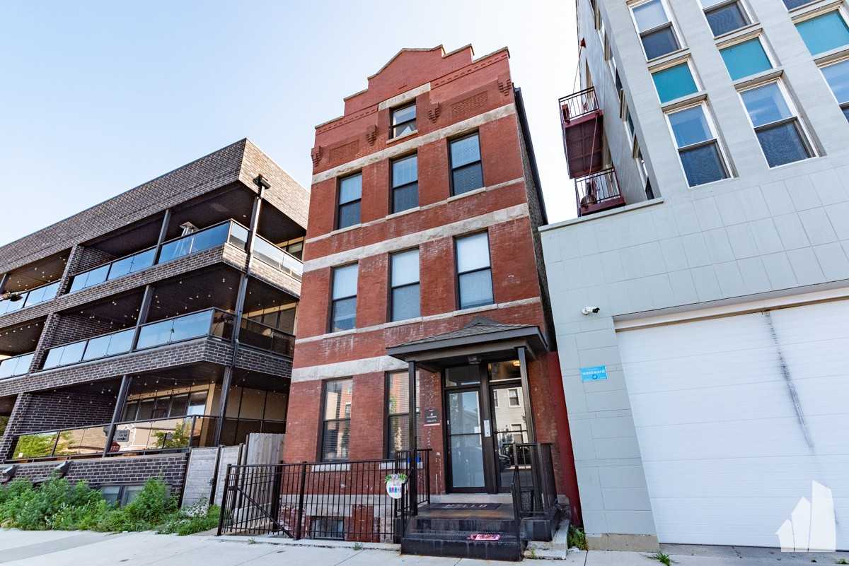 2354 N Elston Ct #3R - Photo 6 of 9