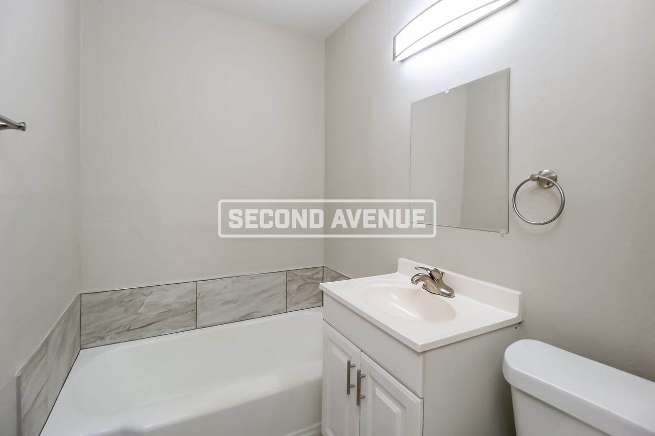 2616 Ne Success St - Photo 6 of 13