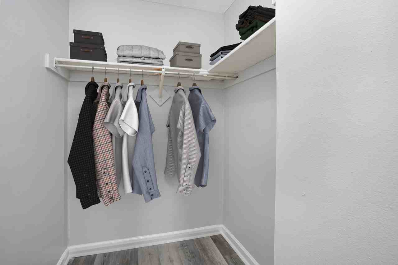 Villa Hills - Photo 6 of 43