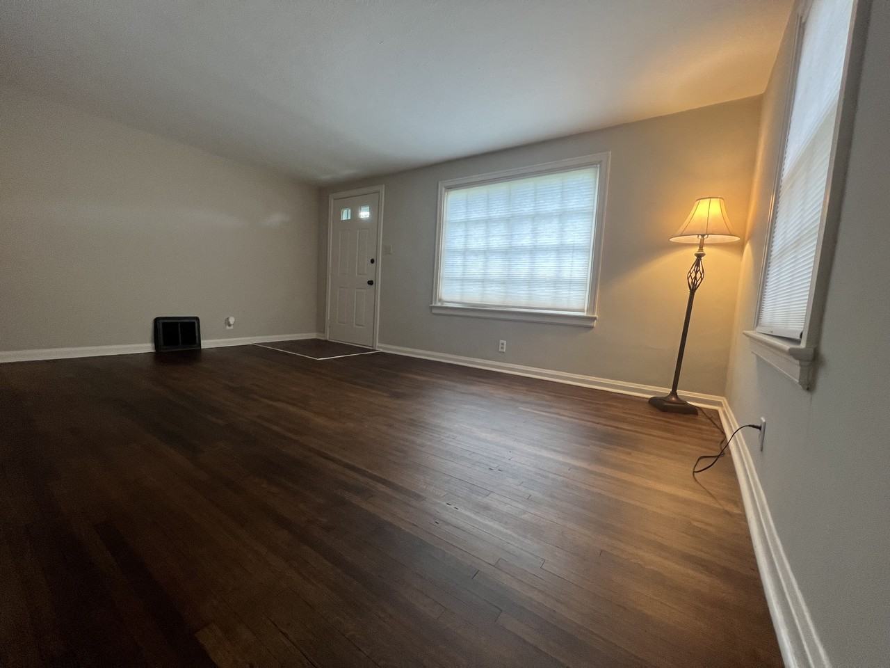 1601 27th St Nw #NA - Photo 3 of 12