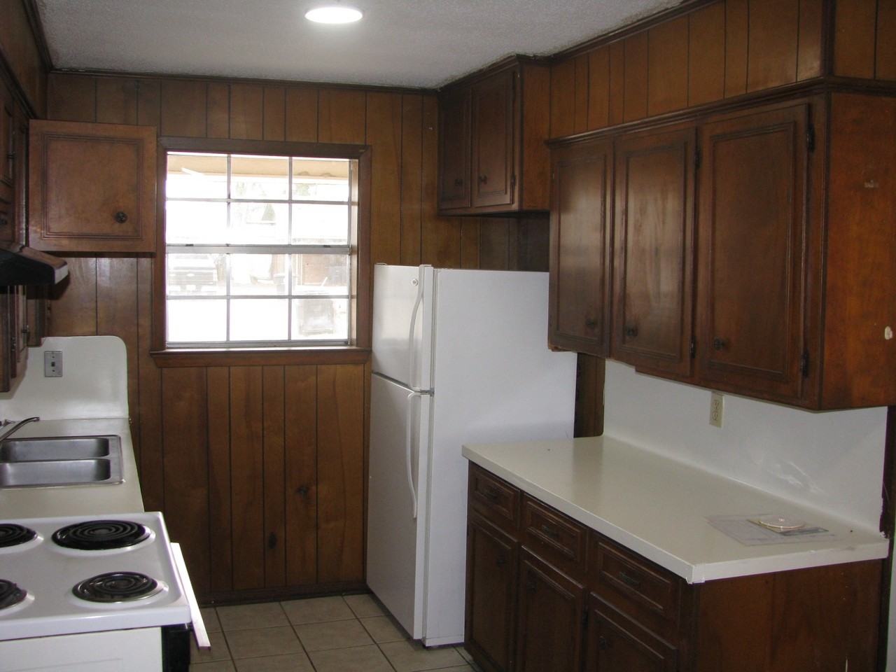 9209 Great Smokey Avenue #C - Photo 2 of 11