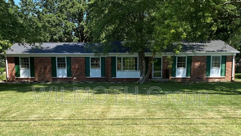 829 Eaglewood Dr - Photo 2 of 12