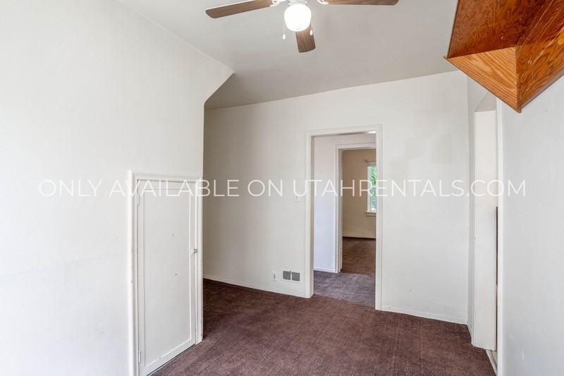 40 E State St #C - Photo 6 of 16