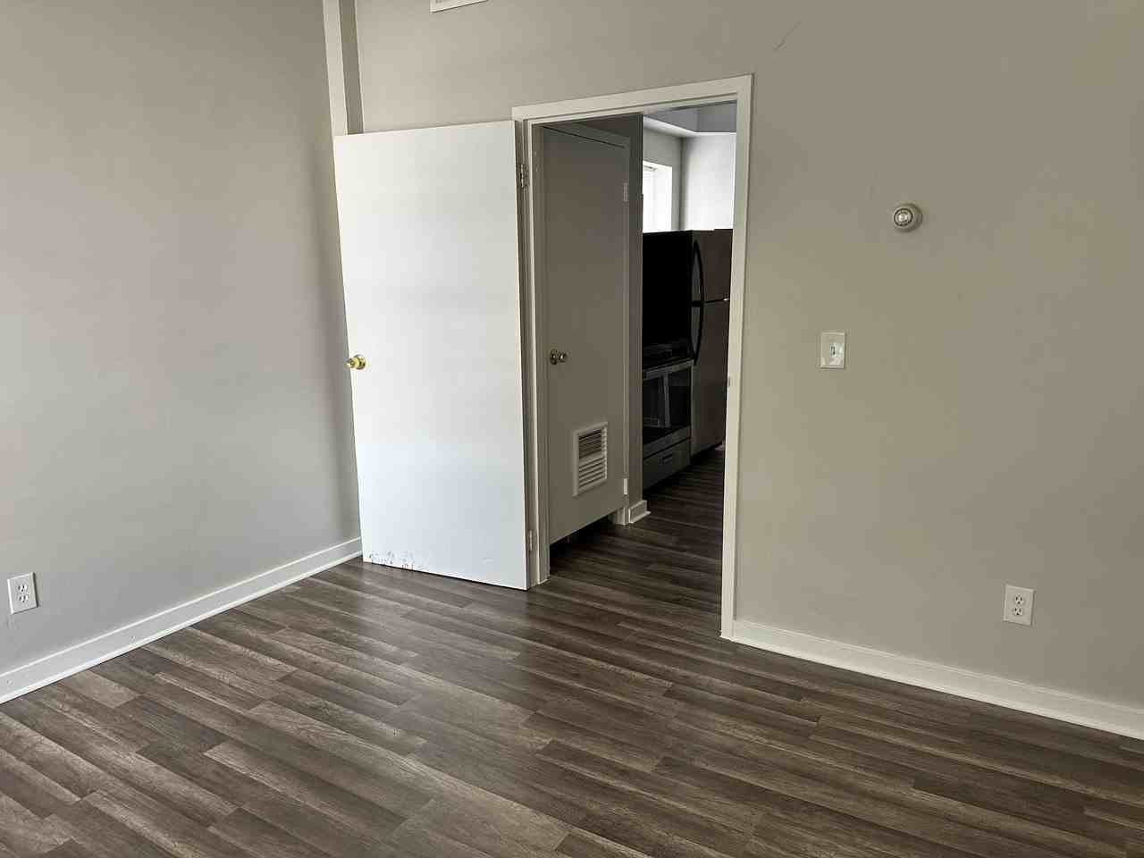 204 Market Street #9 - Photo 6 of 16