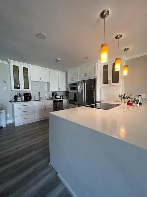 5370 La Jolla Blvd #303B - Photo 2 of 12