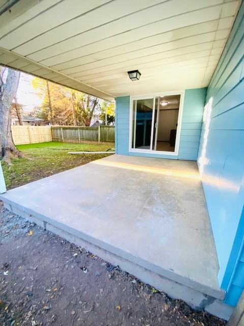 707 N Bay Ridge Rd #707 - Photo 2 of 15