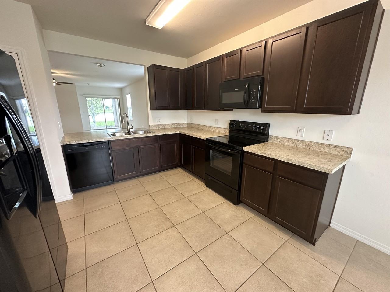 3488 Acapulco Cir #1 - Photo 4 of 37