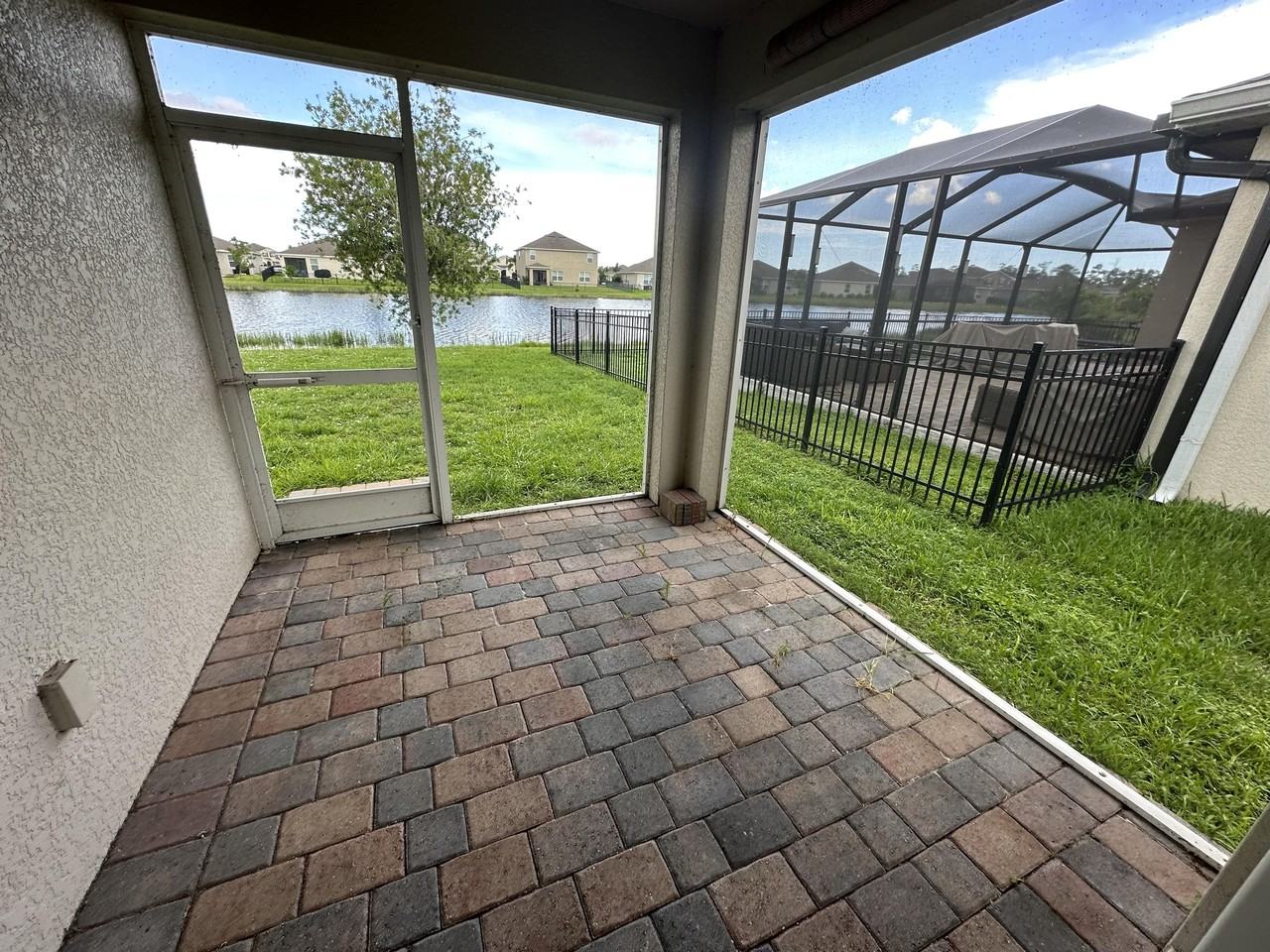 3488 Acapulco Cir #1 - Photo 6 of 37