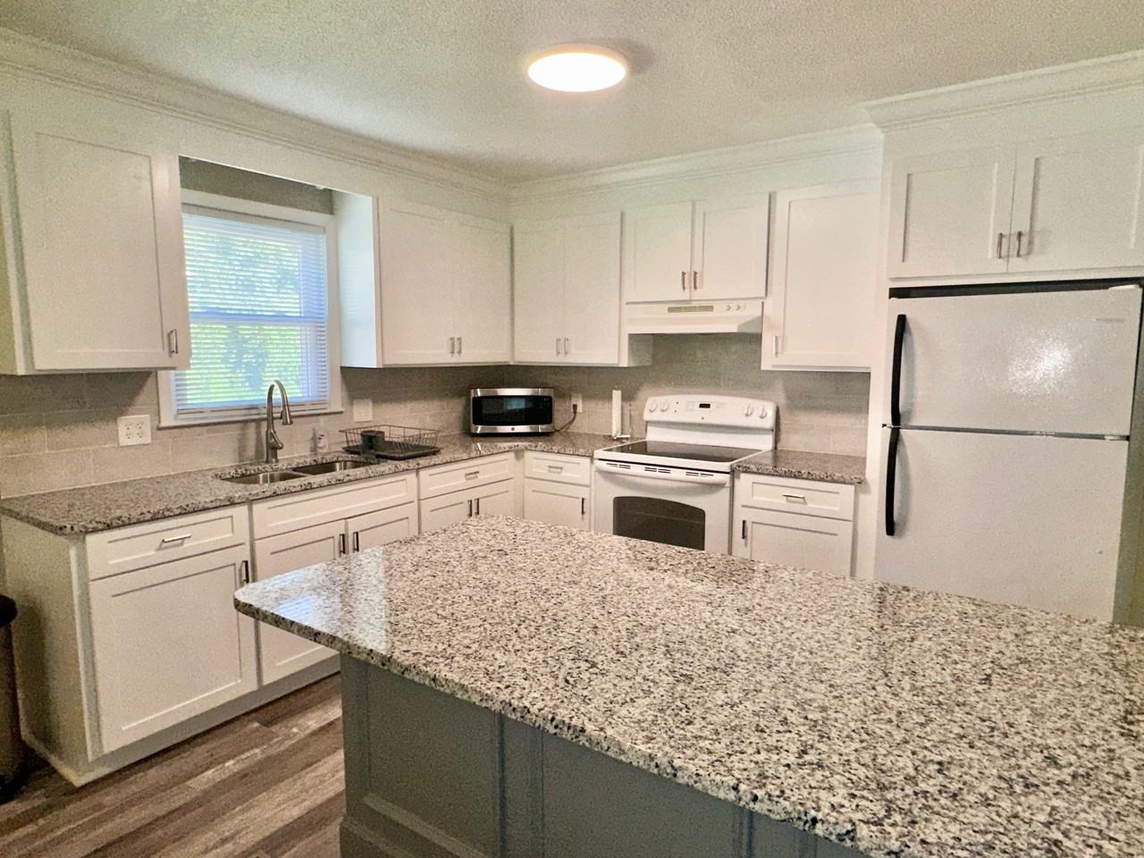 1205-A Furches Ave #1 - Photo 3 of 24