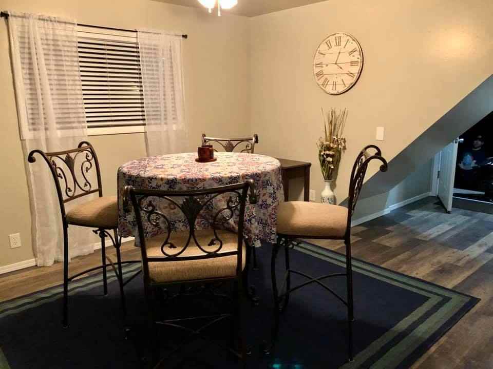216 Liberty St #B - Photo 5 of 17