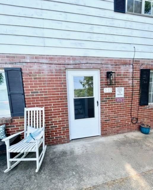 513 Vale Ave #2 - Photo 2 of 9