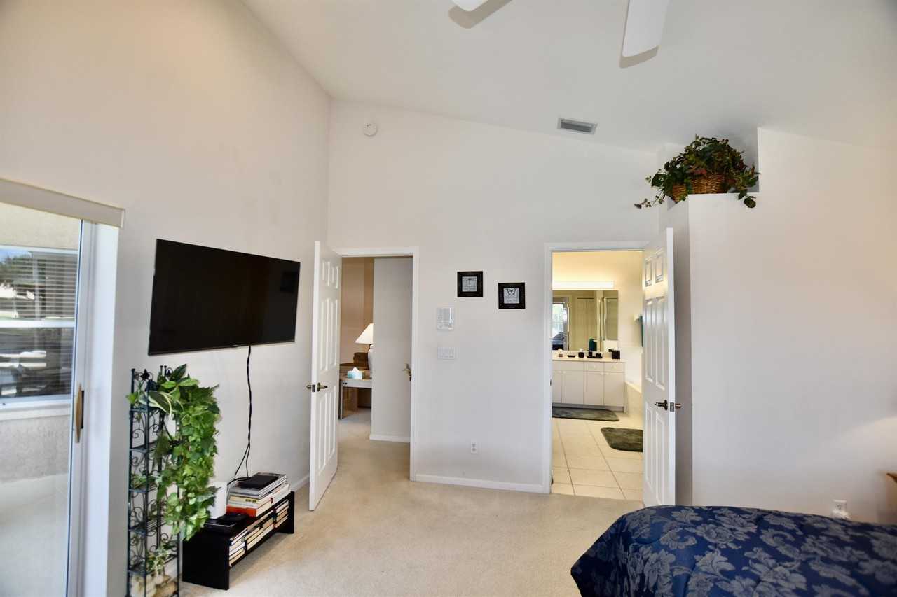 6444 Autumn Woods Boulevard #1 - Photo 7 of 30