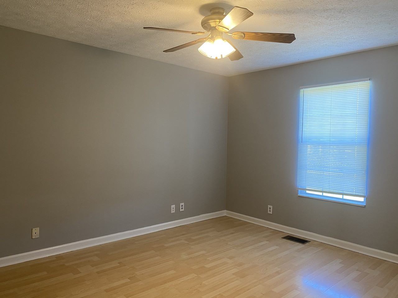 3431 Sandpiper Drive - 1Unit A #1 - Photo 3 of 15