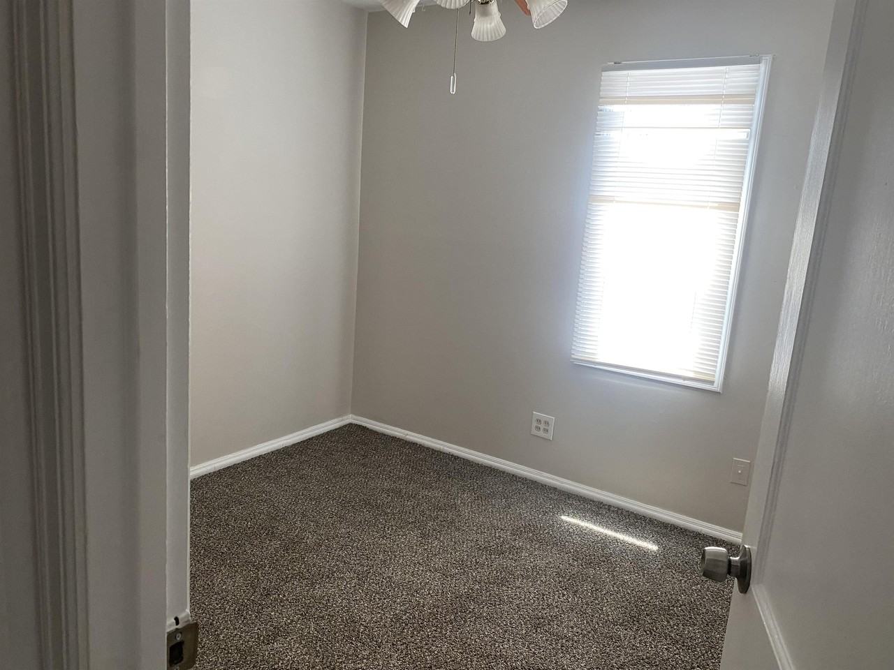 2212 Sw Morningside Rd #1 - Photo 5 of 8
